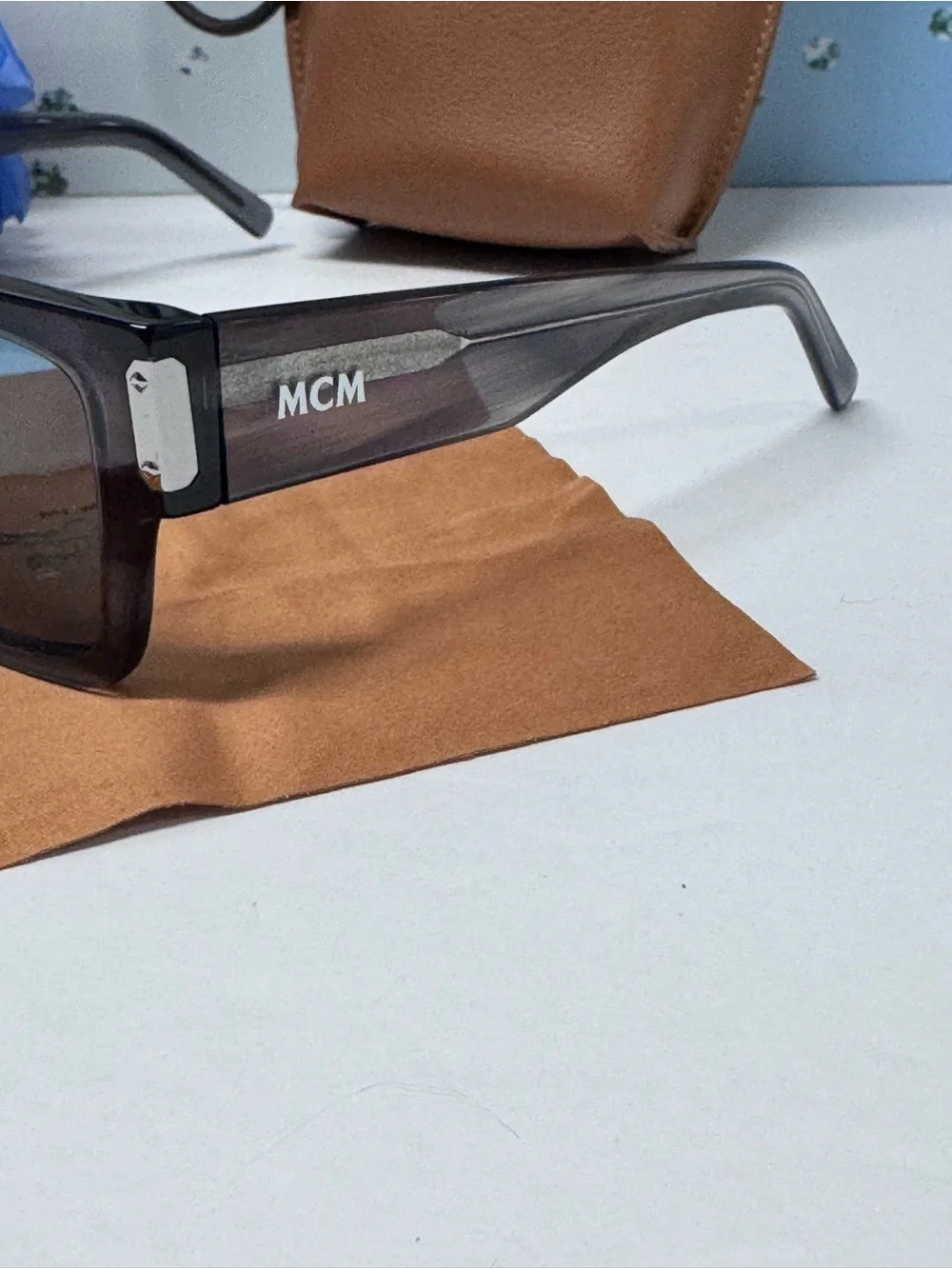 🔥 MCM UNISEX LOGO SUNGLASSES